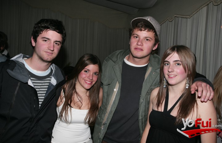 Matías Huidobro, Javiera Muñoz, Pablo Aguirre, Annette Madison