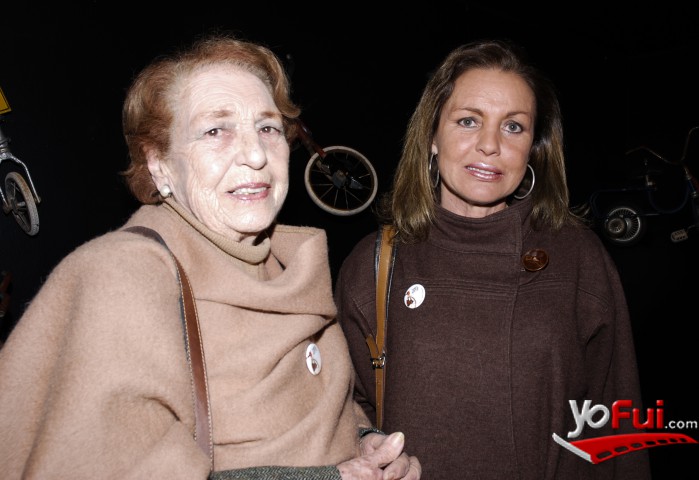 Sara Siebert, Macarena Besa
