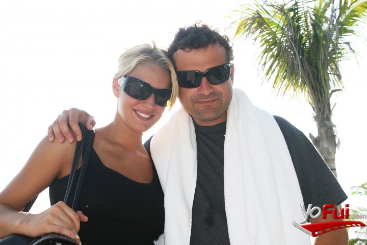 Jessica Bell, Gonzalo Romero