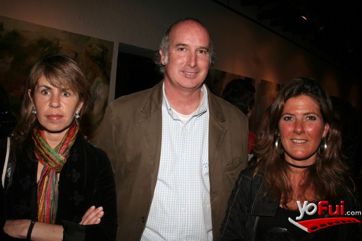 Jenifer Aniston, Guillermo Pérez-Cotapos, Margarita Garcés (expositora)