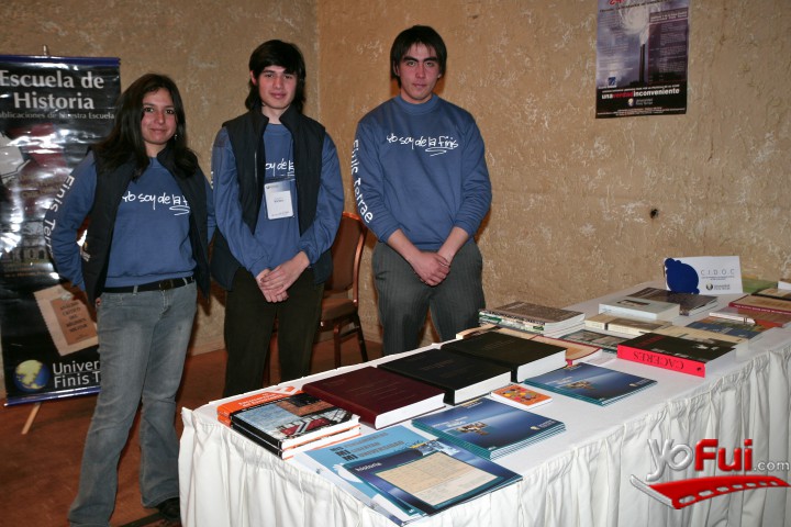 Pía Carvajal, Víctor Torres, Sebastián Acuña, (Escuela de Historia, Universidad Finis Terrae)