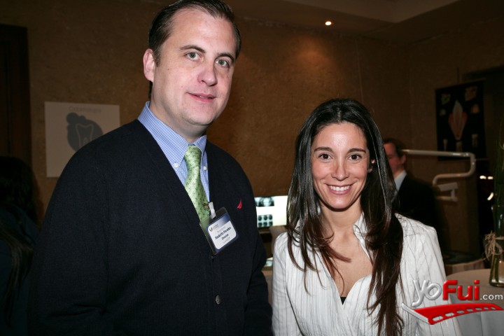 Rodolfo Paredes (Director Escuela de Periodismo Universidad Finis Terrae), Claudia Aragón (Directora de Admisión Universidad Finis Terrae)