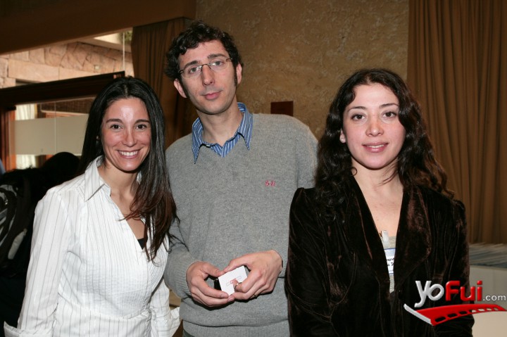 Claudia Aragón (Directora de Admisión, Universidad Finis Terrae), Matías del Río (Expositor del seminario, Periodista de la Universidad Finis Terrae), Ximena Riquelme