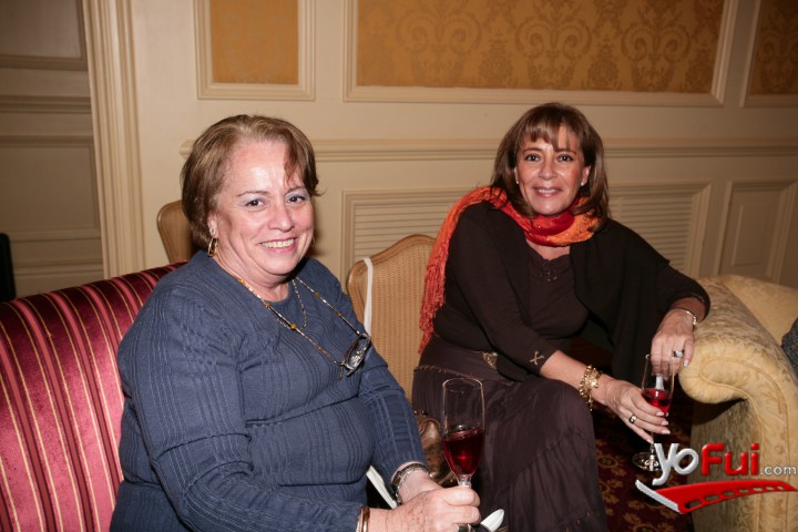 Mireya Ramírez, Gloria Campos