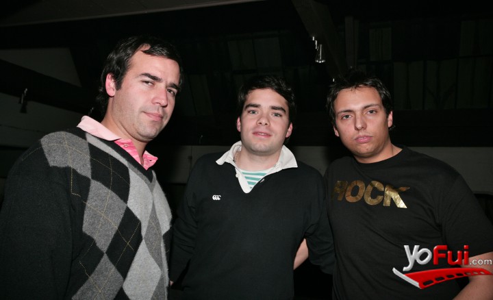 Douglas Booth, Rodrigo Tompson, Álvaro Baric