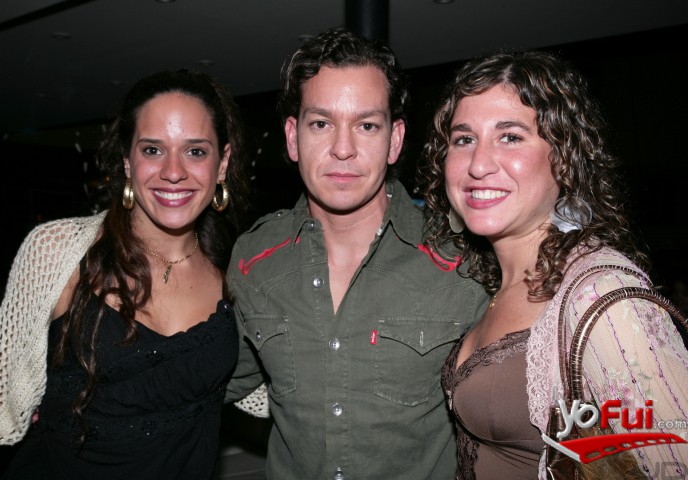 Valeria Yarad, César Alegría, Mara Yany