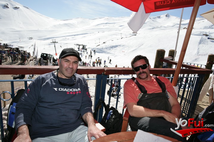 Carlos Babún, Cristopher Kerry