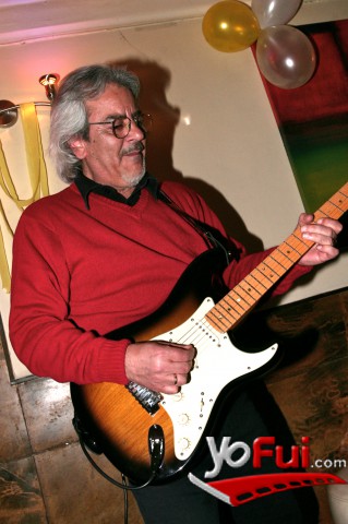 Guitarrista de "Dias Felices"