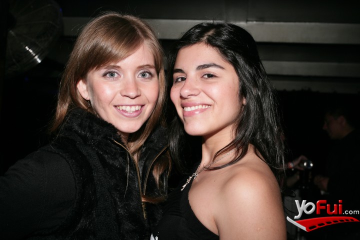 Verónica Barros, Camila Valladares