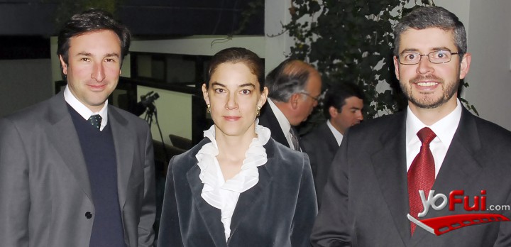 Oscar Ruíz Tagle, Javiera Díaz (Coordinadora Académica F. Derecho), Ernesto Ferrada