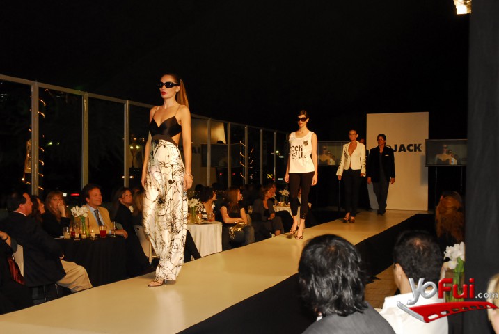 Desfile Jack en Place Vendome