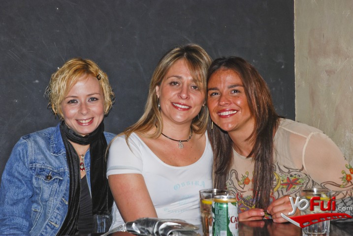 Paola Verdugo, Pamela Araneda, Lorena Victoria