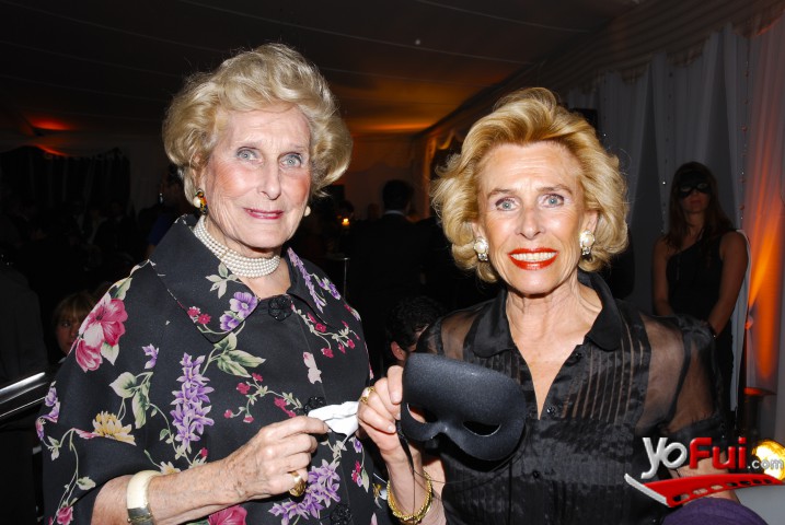 Julita Astaburuaga, Mary Rose Mac-Gill