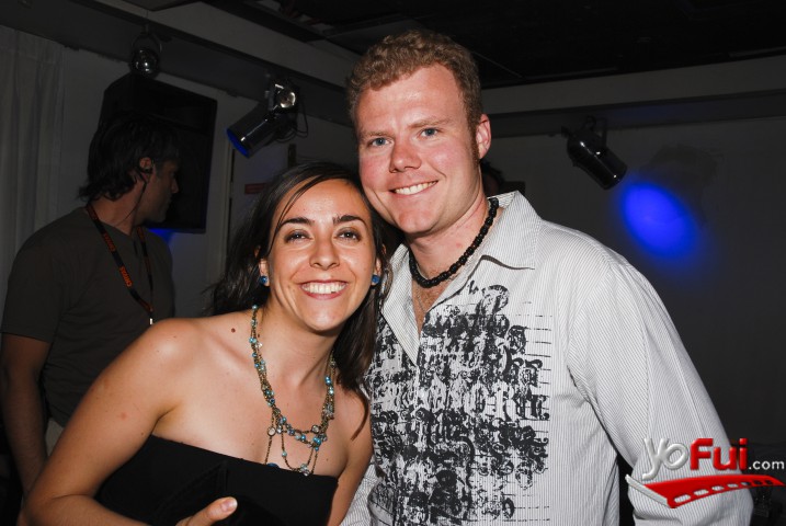 Carolina Ordóñez, James Yeomals