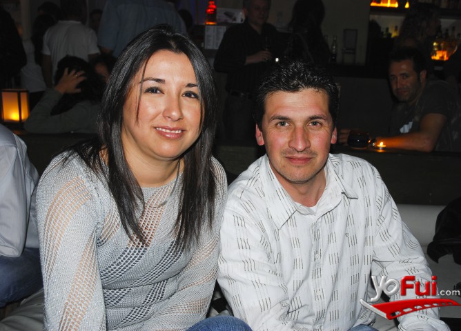Ana Luisa González, Rodrigo Espinoza