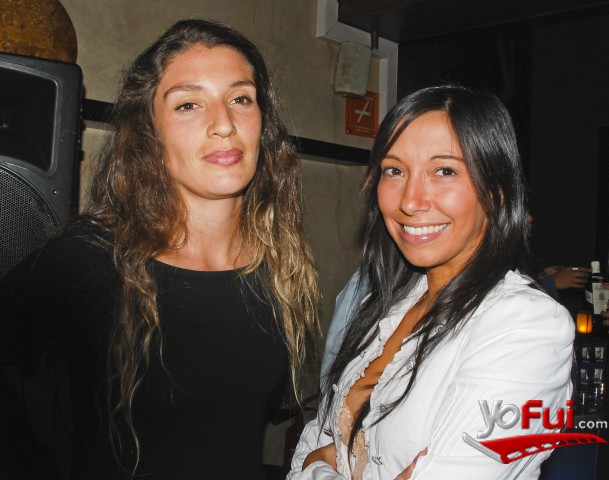 Alejandra Larraguibel, Marta Álvarez