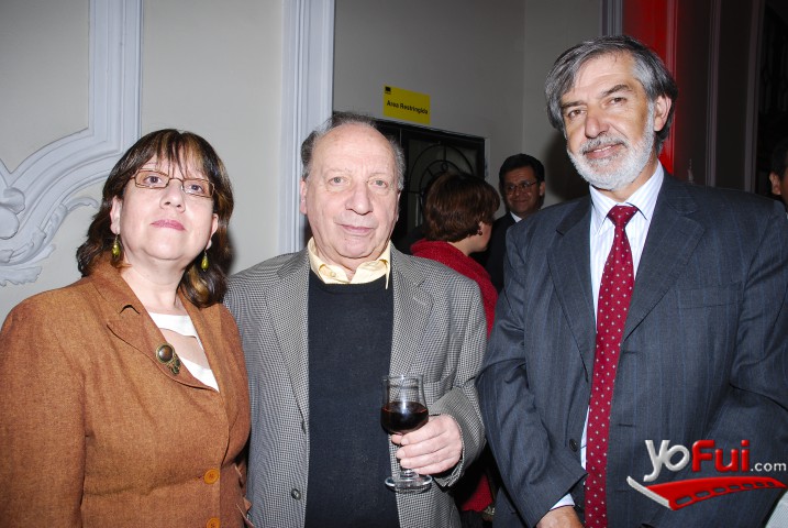 Germana Barrios, Alfonso Calderón (Premio Nacional de Literatura, escritor de libro que narra la historia del correo), Hernán Montero