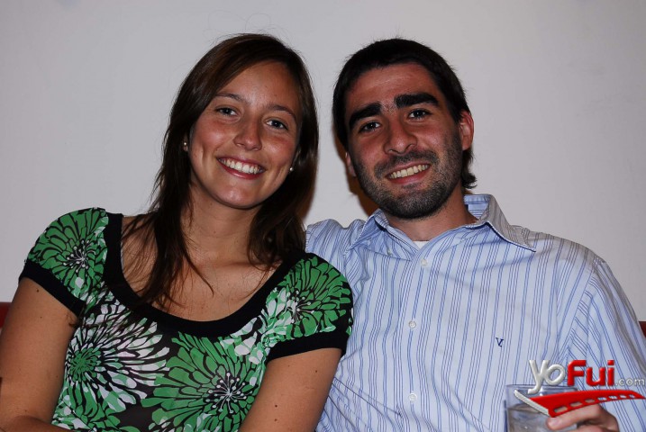 María José Hoces, Antonio Rojas