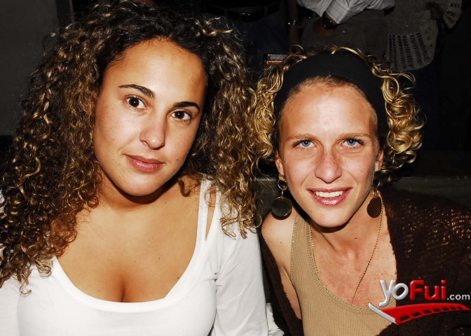 Carla Klawer, Denisse Hoffmann