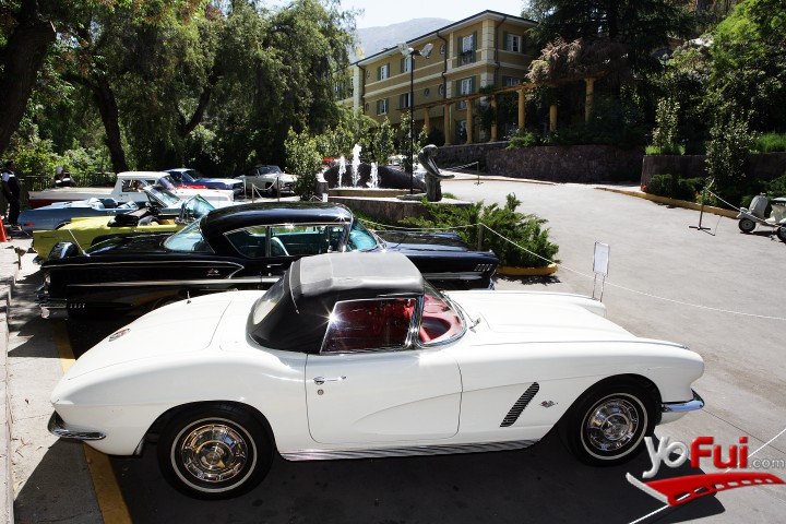Exposición de autos y motonetas de los años 60 (Termas de Jahuel)