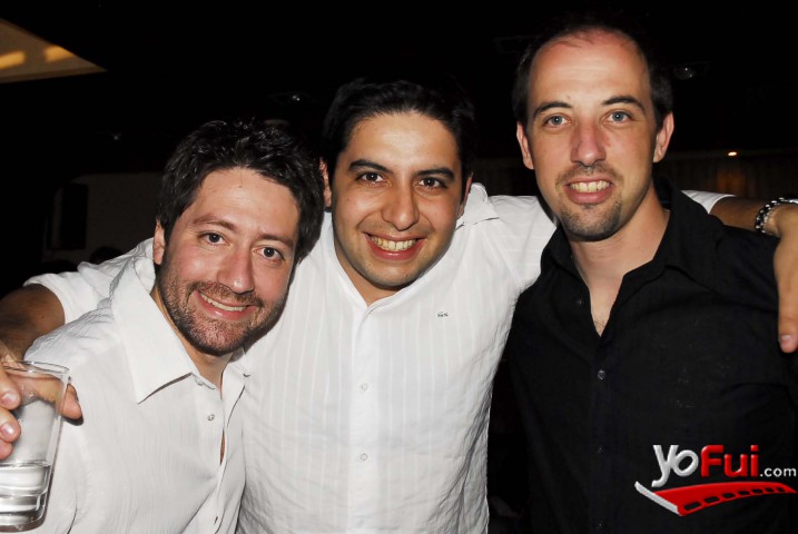 Beryk Wismia, Ariel Knapp, Claudio Arnouds
