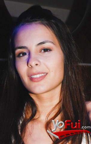 Anfitriona al evento