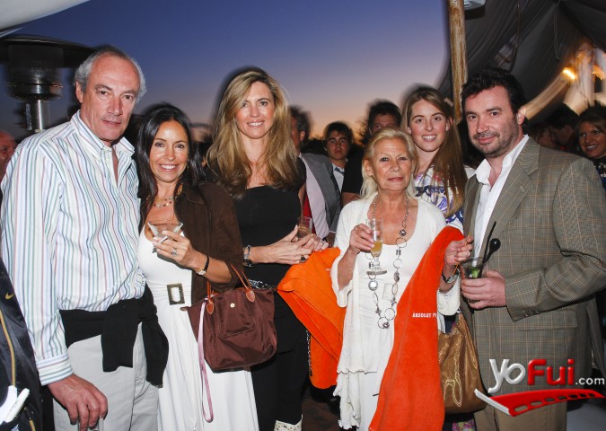 Guillermo Munizaga, Paula Byrt, Paulina Bravo, Sonia Covacevich