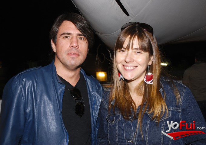 Julio Royano, Aida Worthingtan