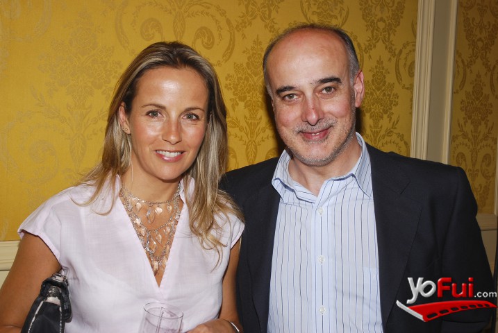 Anita Klett, Pascual Ibañez