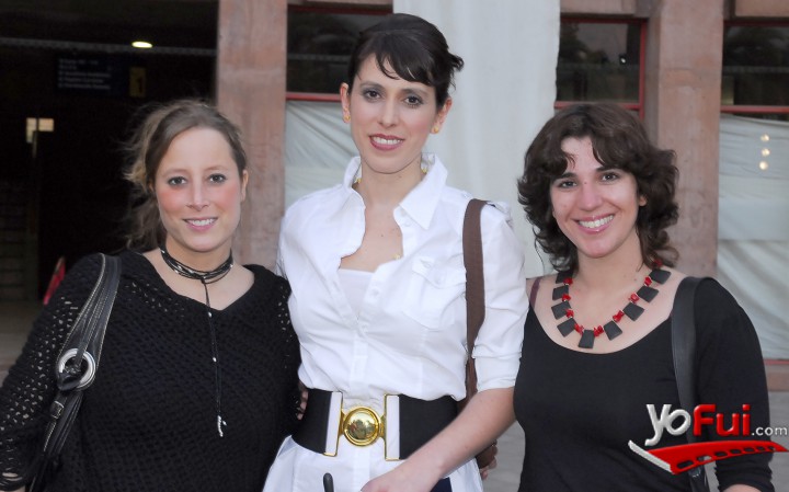 Paz Abascal, Mary Ann Lama (Directora Facultad de Diseño DUOC), Daniela Figueroa