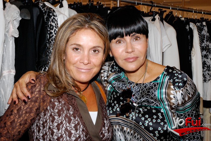 Katia Hernández, Carola Pino (Diseñadora Nacional)