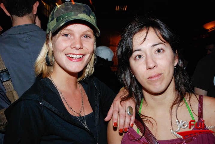 María de los Ángeles Navarro, Constanza Parodi