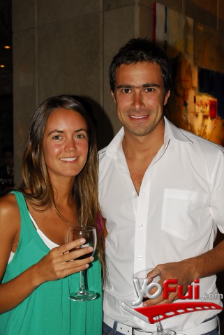 Luz Edwards, Nicolás Mahns