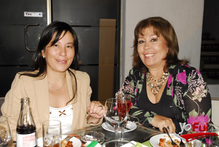 Magaly Liu, Julia Fernández