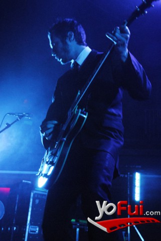 Fotografía en Interpol en Chile, Teatro Caupolicán, Santiago