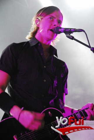 Fotografía en Interpol en Chile, Teatro Caupolicán, Santiago