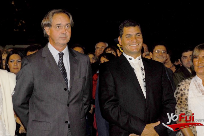 Francisco de la Maza (Alcalde de Las Condes), Rafael Correa (Presidente de Ecuador), María de la Luz Herrera (Concejala de Las Condes)