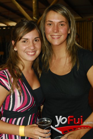 Constanza Villalón, Ignacia Larraín