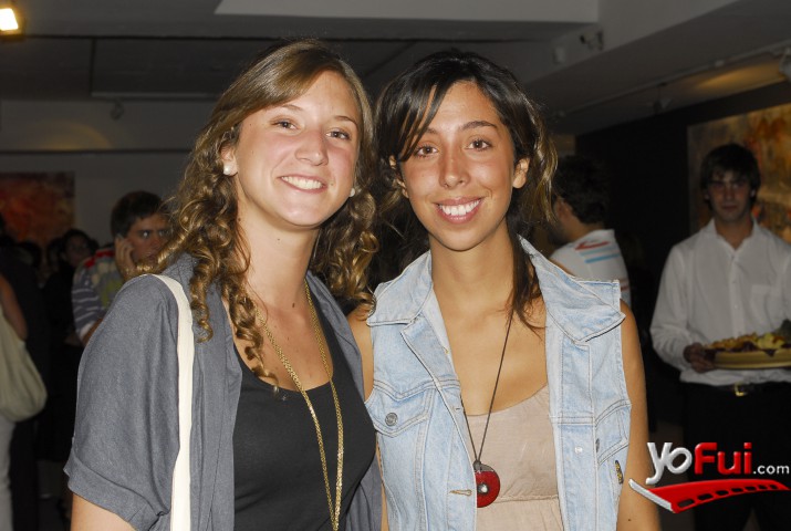Catalina Pérez, Pía Ladrón de Guevara
