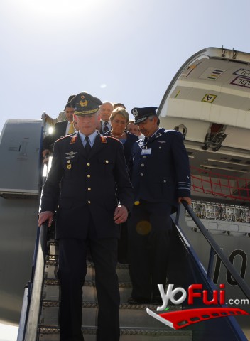 Presidenta Michelle Bacchelet (FIDAE 2008), Ricardo Ortega Perrier (Comadante en Jefe Fuerza Aérea)