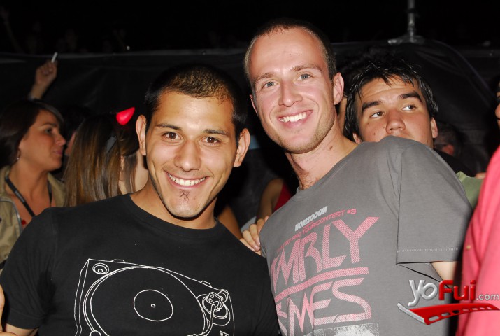Igor Fuentes, Adam Juile