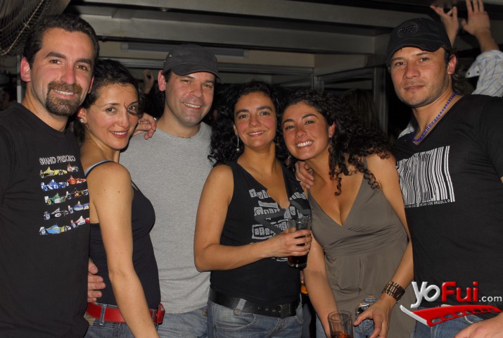 Marcelo Navarrete, Toto Alvarez, Roberto Fuentes (VJ ROB), Alejandra Olivares, Fernanda Durán, Raúl Muñoz