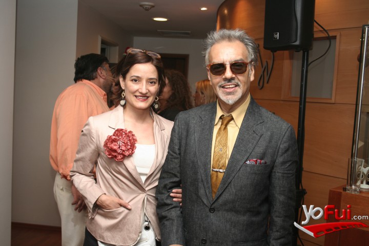 Claudia Adriazola, Jaime Troncoso (Diseñador de alta costura)