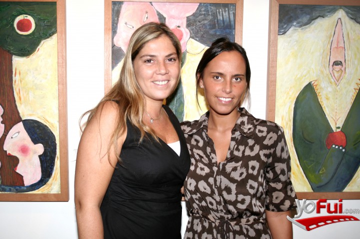Macarena Figueroa (Directora de Galería Praxis), Rocío Errazquin (R.R.P.P)