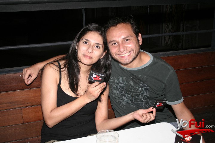 Gigliola Savignone, Camilo Flores