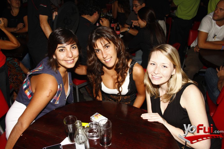 Constanza Sabaj, Carla Tassara, Jamie Ferrell