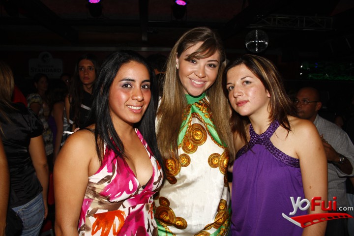 Alexandra Ibarra, Andrea Segovia, Vivian Standen