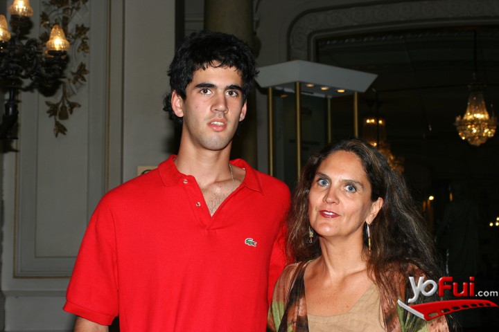 Nicolás Serrano, Nicole Moreau De La Meuse