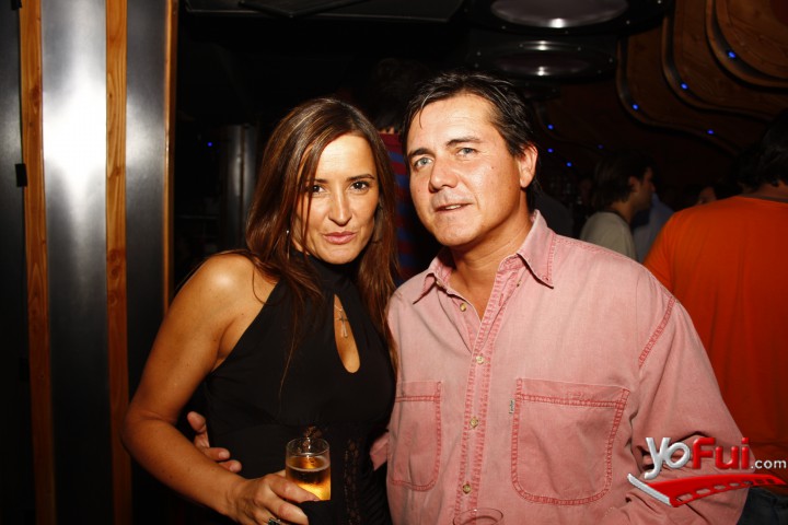Jimena Melo, Carlos Reyes