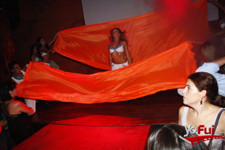 Dancing Deluxe